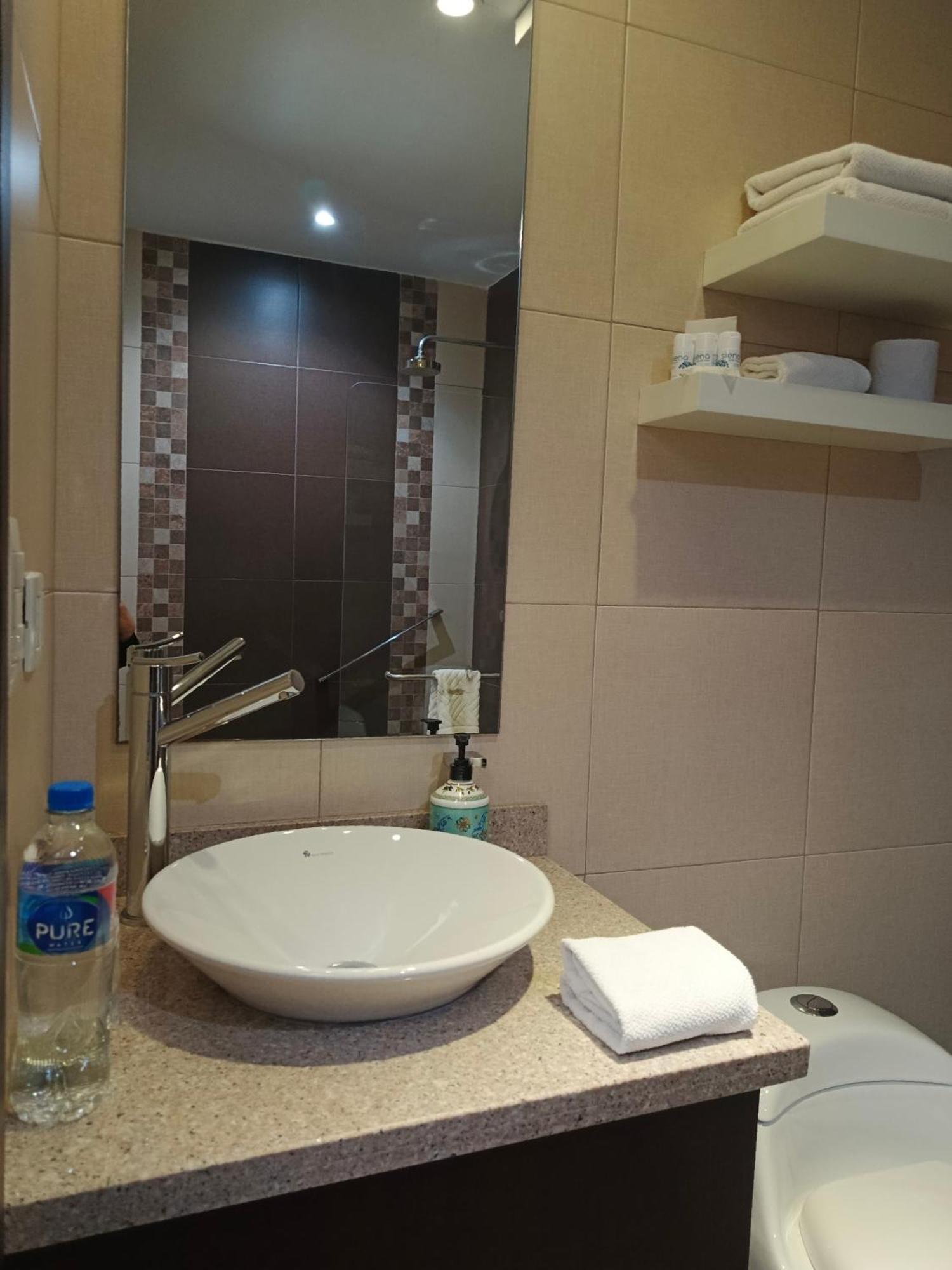 Rione Hotel Boutique Cuenca Bagian luar foto
